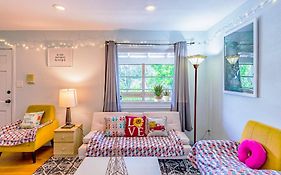 12-Guest 4-Br Spacious Home With Large Backyard, 4-Car Parking