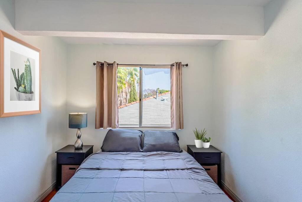 12-Guest 4-Br Spacious Home With Large Backyard, 4-Car Parking San Diego Exterior photo